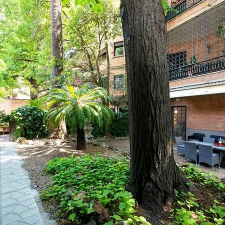 Apartment Vatican 307